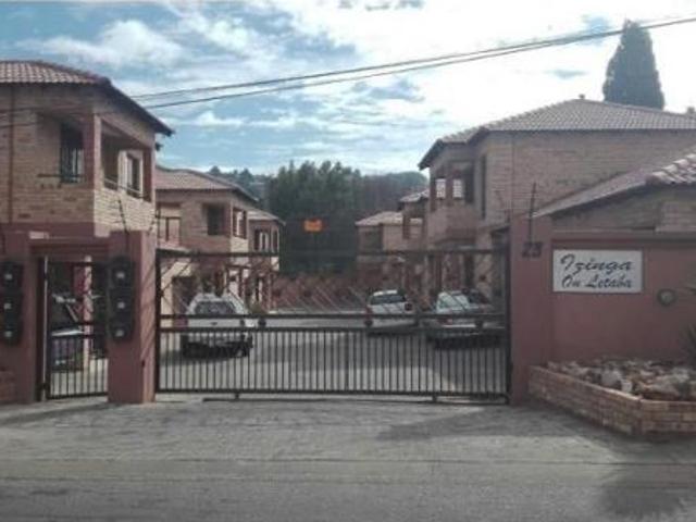 Apartment for rent in Oakdene, Vosloorus