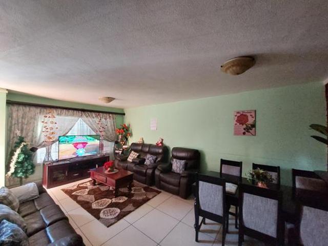 House for sale in Umgungundlovu, Kwazulu-natal