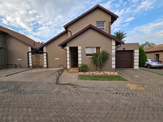 House for sale in Kempton Park, Pomona