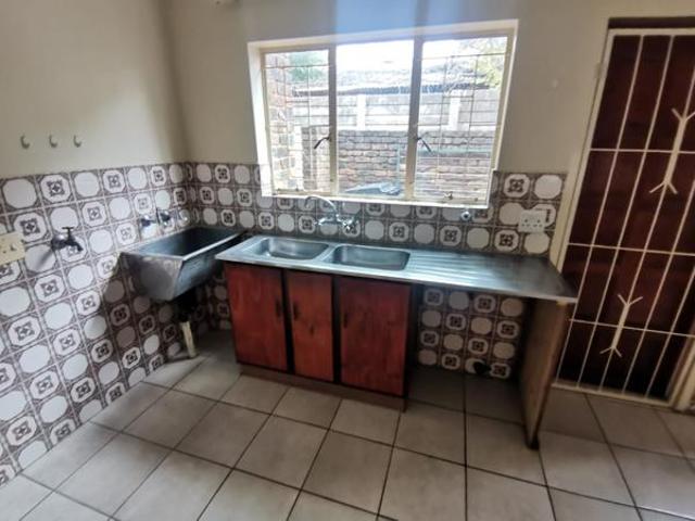 House for rent in Waterkloof, Gauteng