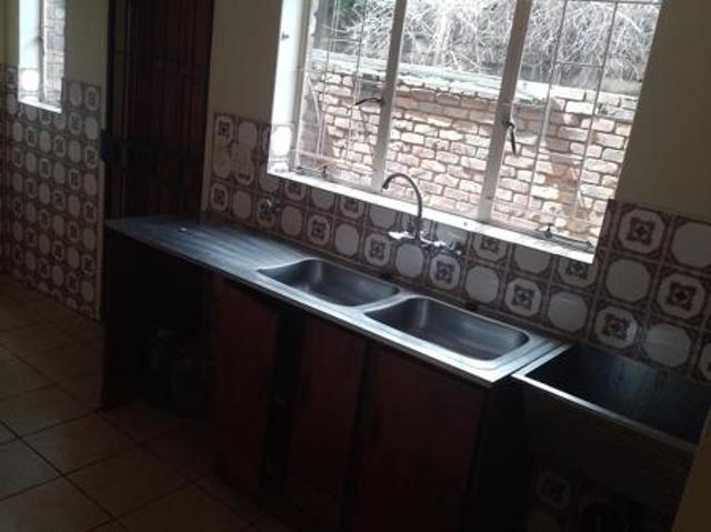 House for rent in Waterkloof, Gauteng