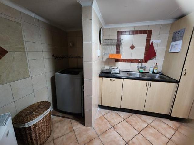 House for rent in Waterkloof, Gauteng