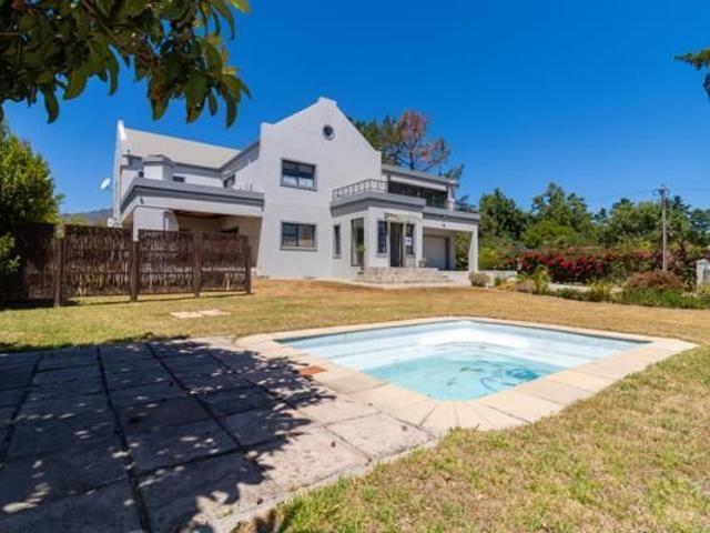 Apartment for rent in Pniel, Western Cape