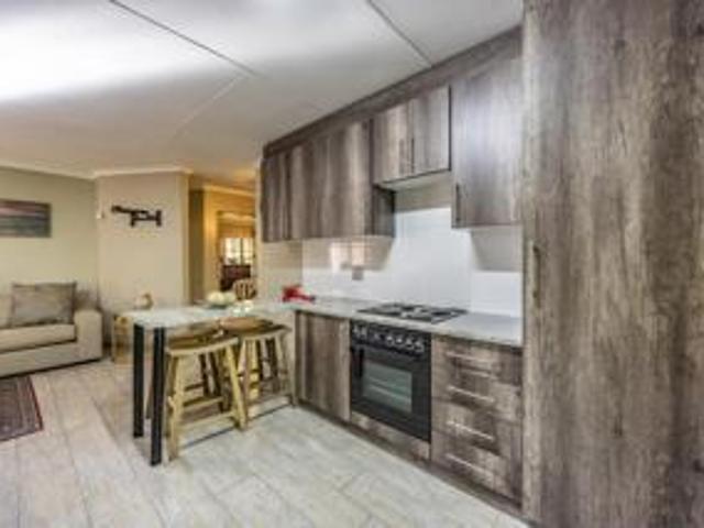 House for rent in Waterkloof, Gauteng