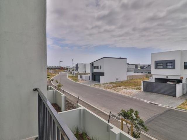 House for sale in Cape Town, Western Cape