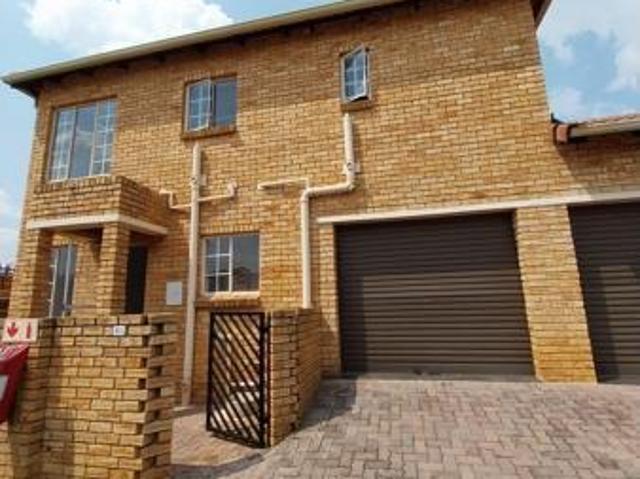 Apartment for rent in Nooitgedacht, Gauteng