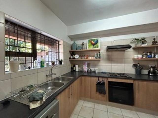 House for rent in Table View, Western Cape