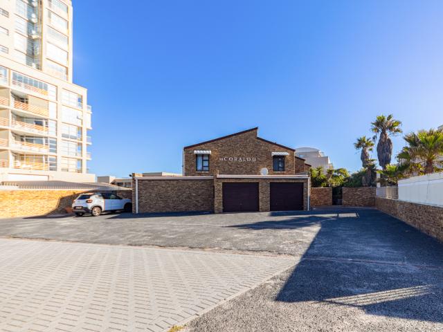 House for sale in Cape Town, Western Cape