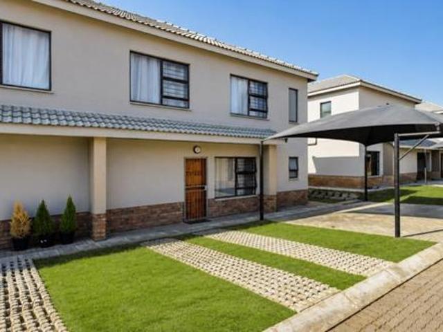 House for sale in Rustenburg Local Municipality, Bojanala Platinum District Municipality