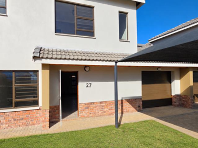 House for sale in Rustenburg Local Municipality, Bojanala Platinum District Municipality