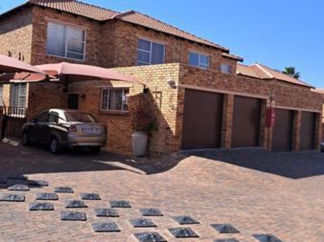 Apartment for rent in Nooitgedacht, Gauteng