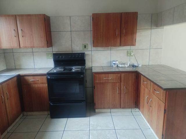 House for rent in Waterkloof, Gauteng
