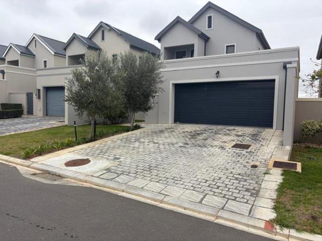 House for sale in Durbanville, Western Cape