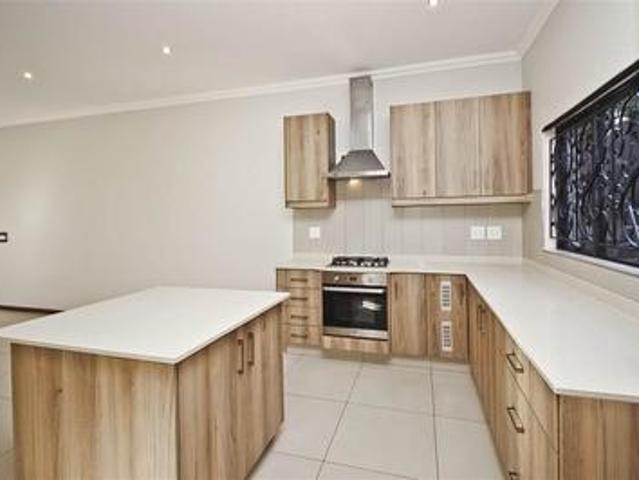 House for rent in Vosloorus, Gauteng