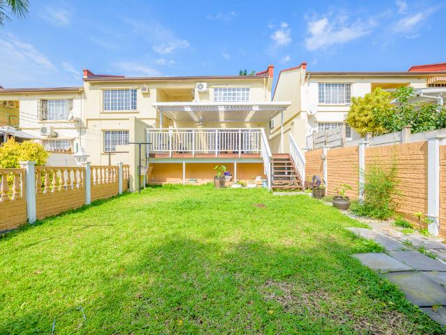 Apartment for rent in Malvern, Queensburgh