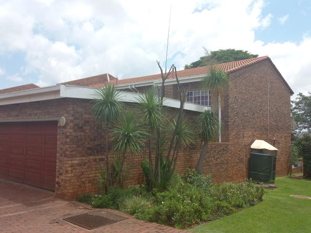 House for rent in Waterkloof, Gauteng