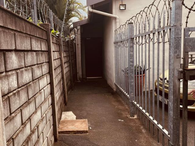 Room for rent in Seaview, Kwazulu-natal