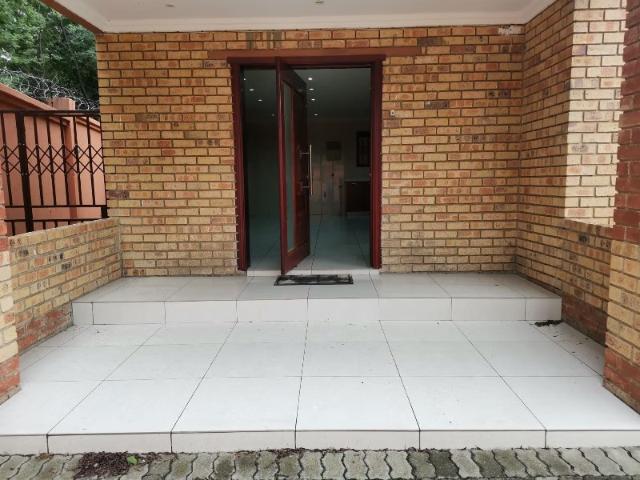 House for rent in Oakdene, Vosloorus