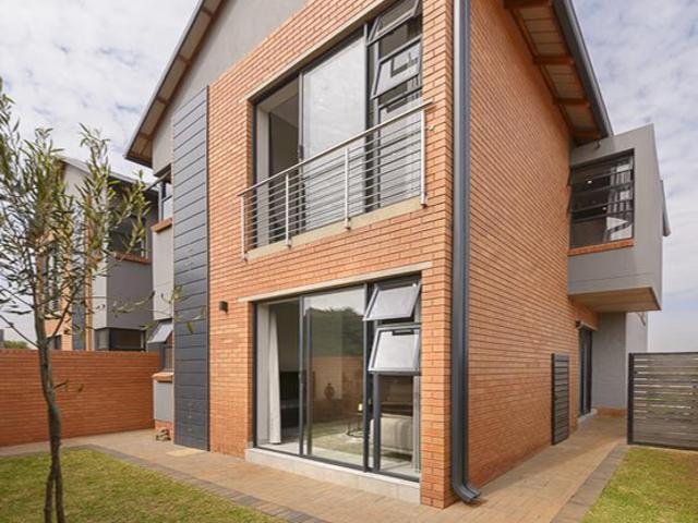 Apartment for rent in Waterkloof, Gauteng