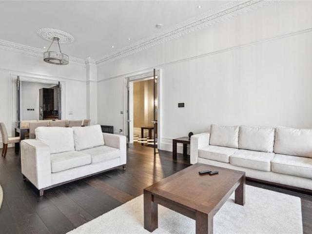 House for rent in City of Westminster, Greater London