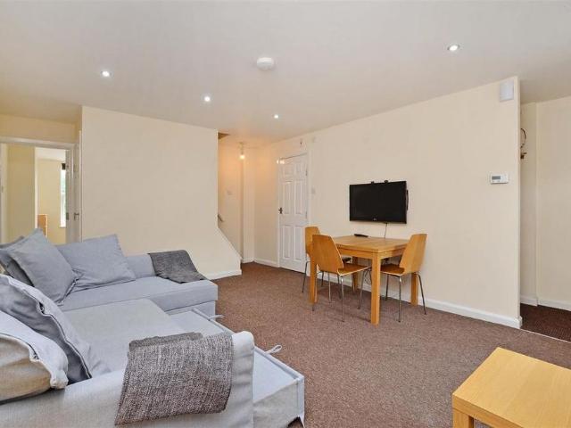 House for rent in Sharrow Vale, Isle Of Man