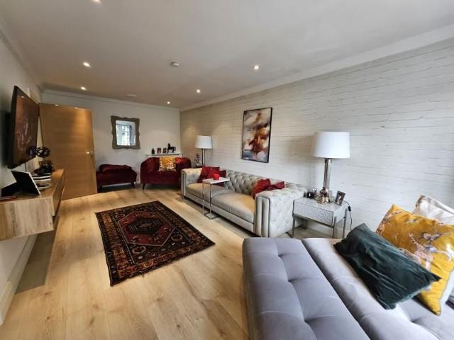 House for rent in Blackhills, Surrey