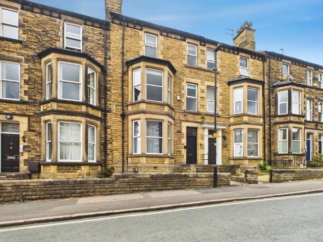 Flat for rent in Low Harrogate, Harrogate