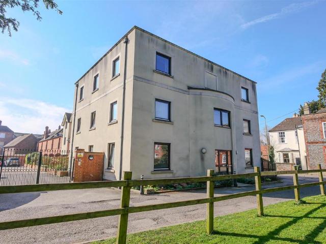 Flat for rent in Berrick Salome, Oxfordshire