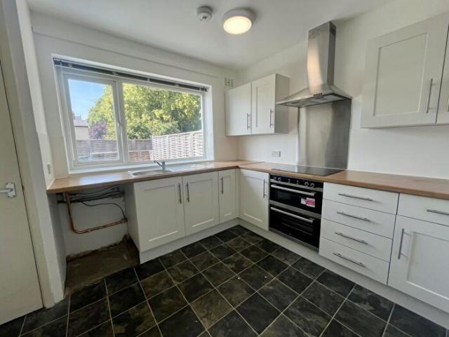 Apartment for rent in Sherwood, Haddon