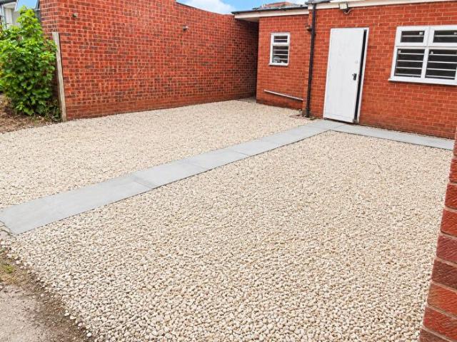 Apartment for rent in Fox Hollies, Springfield