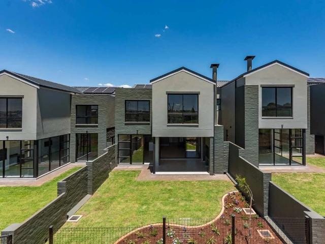 Apartment for rent in Tshwane Ward 57, Centurion