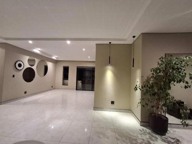 Apartment for rent in Waterkloof, Gauteng