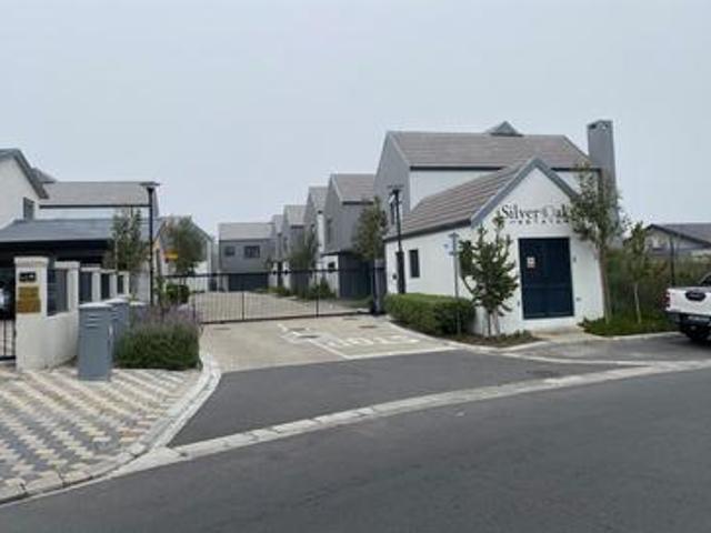 Townhouse for sale in Western Cape