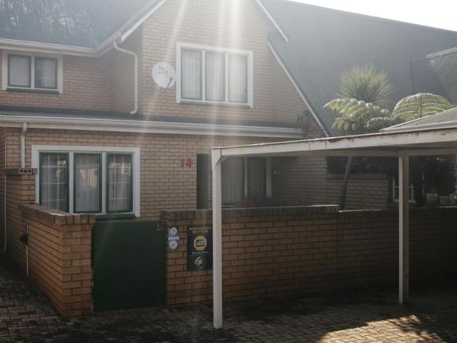 House for rent in Waterkloof, Gauteng