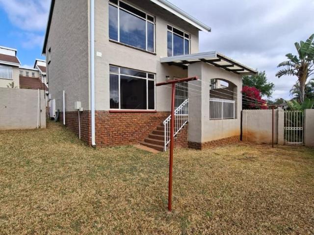 House for rent in Waterkloof, Gauteng