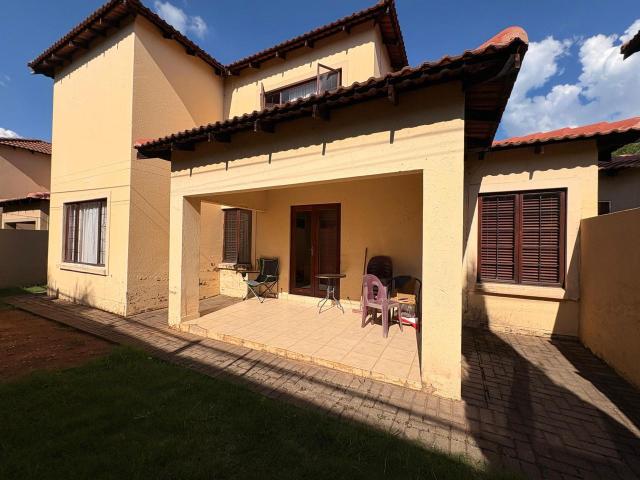 House for rent in Theresapark, Waterkloof
