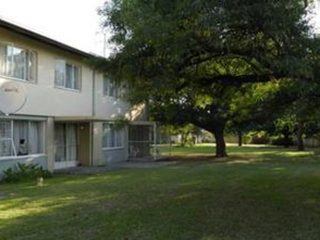 Apartment for sale in Oranjeville, Free State