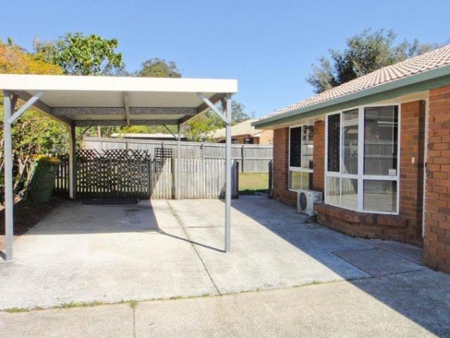 Duplex for rent in Labrador, Gold Coast City
