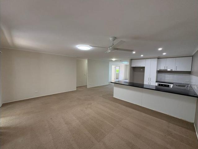 House for rent in Ashmore, Gold Coast City