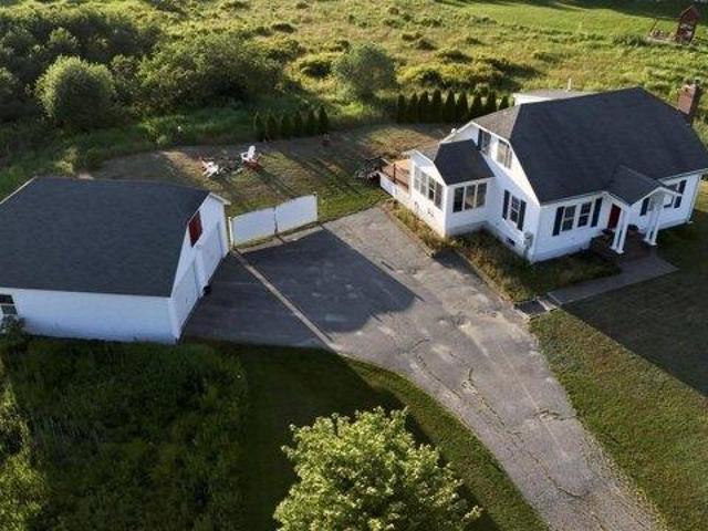 House for sale in Durham, Maine