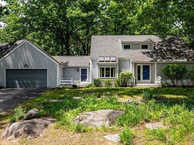 House for sale in New Hampshire