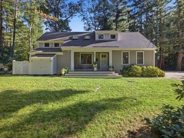 House for sale in North Duxbury, Duxbury