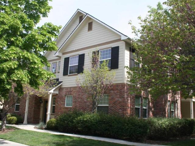 Condo for sale in Eagle