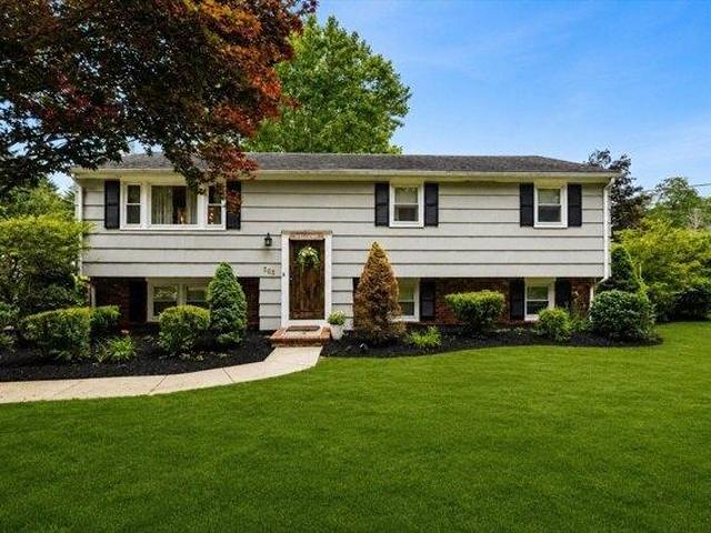 House for sale in East Bridgewater, Massachusetts