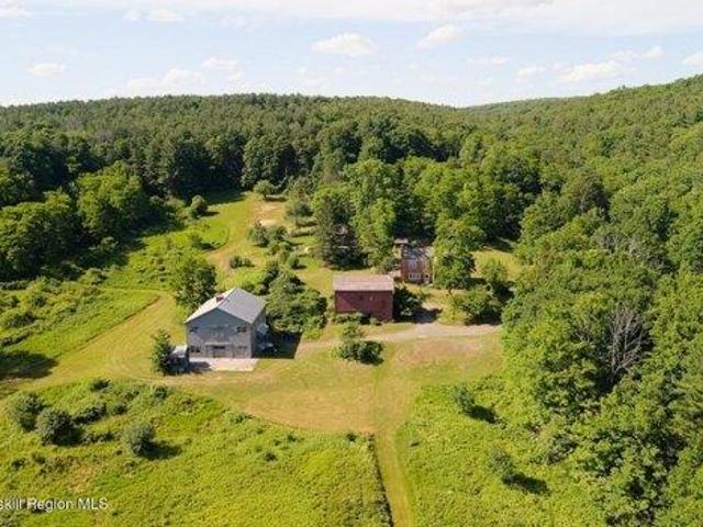 House for sale in Canaan, New York