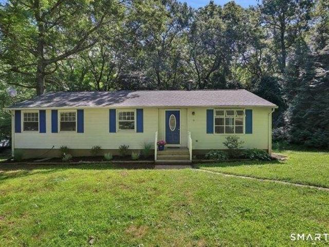 House for sale in East Hampton, Connecticut