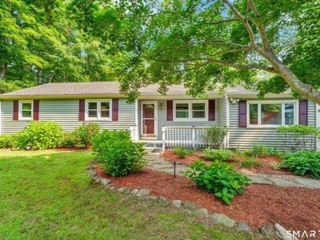 House for sale in Belltown Historic District, East Hampton