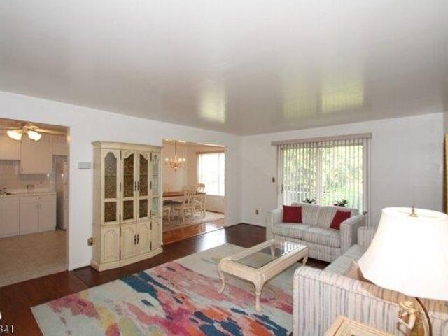Condo for sale in East Hanover, Morris County