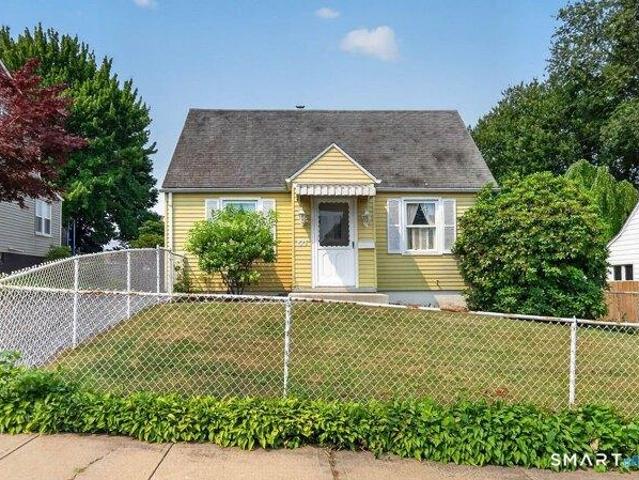 House for sale in East Haven, Connecticut