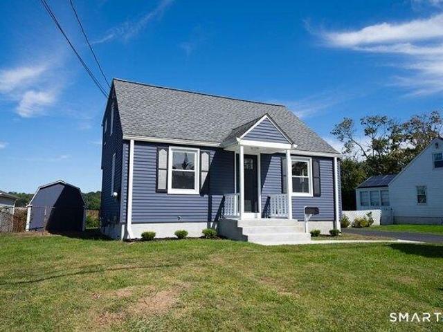 House for sale in Momauguin, East Haven